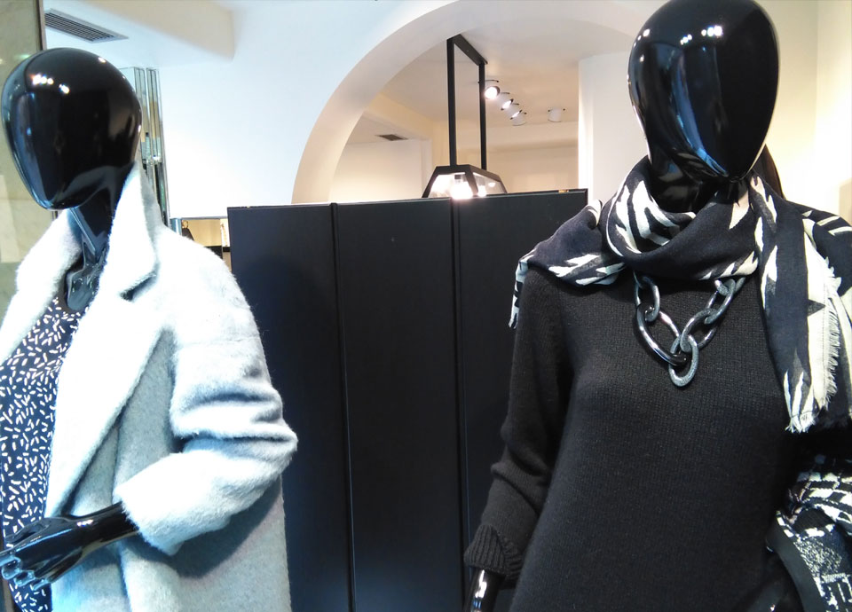 Boutique Mane en Zarautz y San Sebastian Donostia, viste a mujeres que ven la moda como una actitud con las mejores marcas, Aldo Martins, Isabel de Pedro, Blue Blanc Rouge, Didier Parakian, Ottod´Ame, Eklé